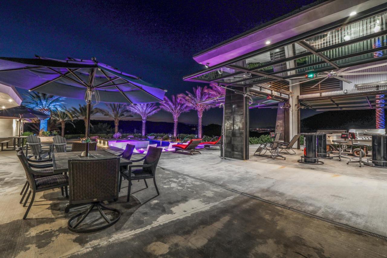 Iron Mansion Private Resort-Event Space 12000 Ft! Temecula Dış mekan fotoğraf