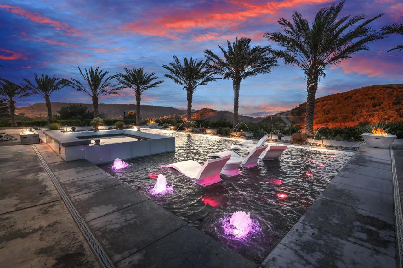Iron Mansion Private Resort-Event Space 12000 Ft! Temecula Dış mekan fotoğraf